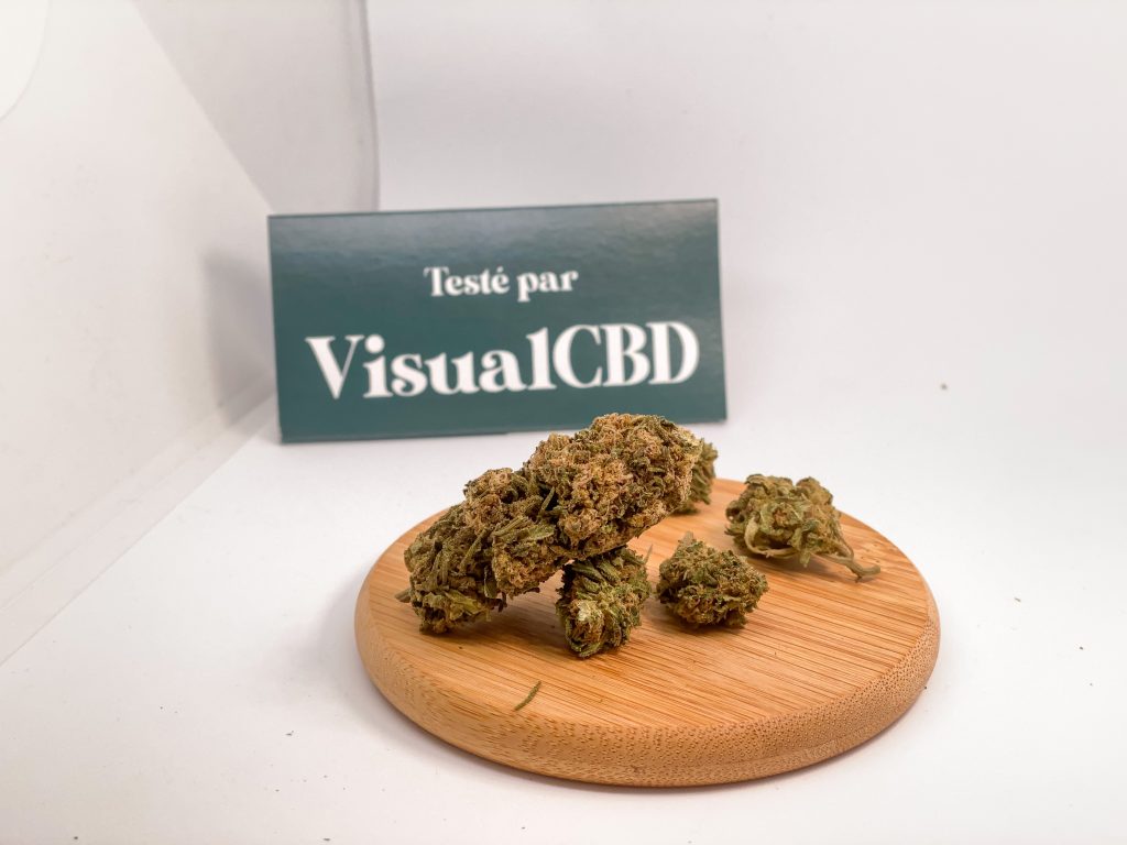 19042021 IMG 2818StrawberryKush